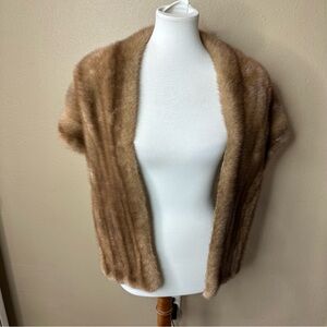 Fur Nakamura Gina Tokyo Elegant Brown Fur Shawl 🦩